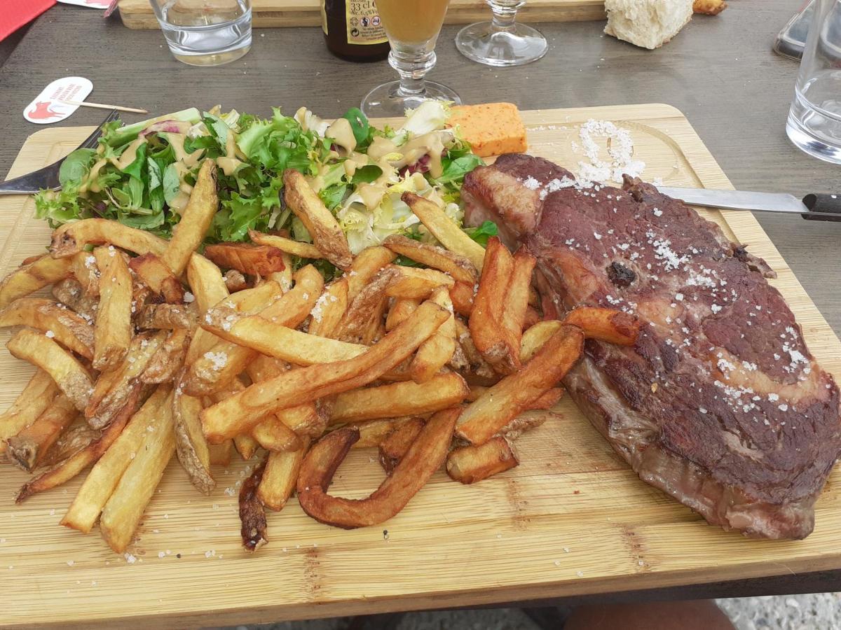 Fronsac Chez Jeanfi住宿加早餐旅馆 外观 照片